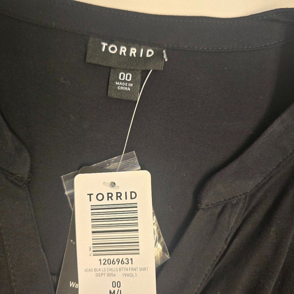 Torrid Button up Dress Shirt OO M/L 10 - Picture 7 of 10
